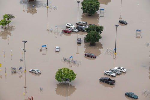 Mỹ Bão lớn tiếp tục càn quét bang Texas